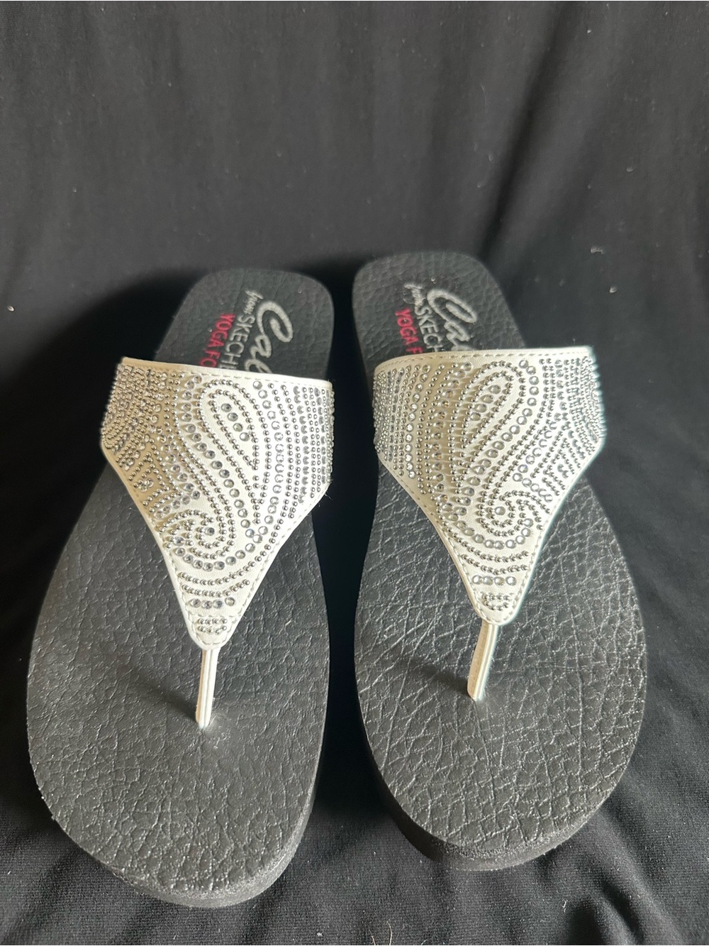 Skechers Black Footbed Silver Rhinestone Thong Sandals